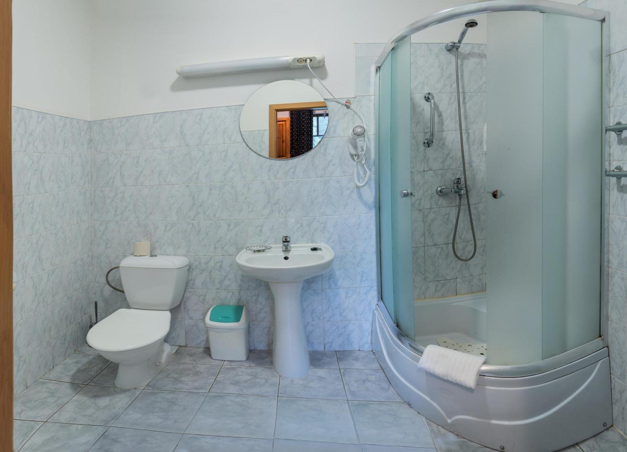 Park Hotel Bruzis Smiltene Εξωτερικό φωτογραφία