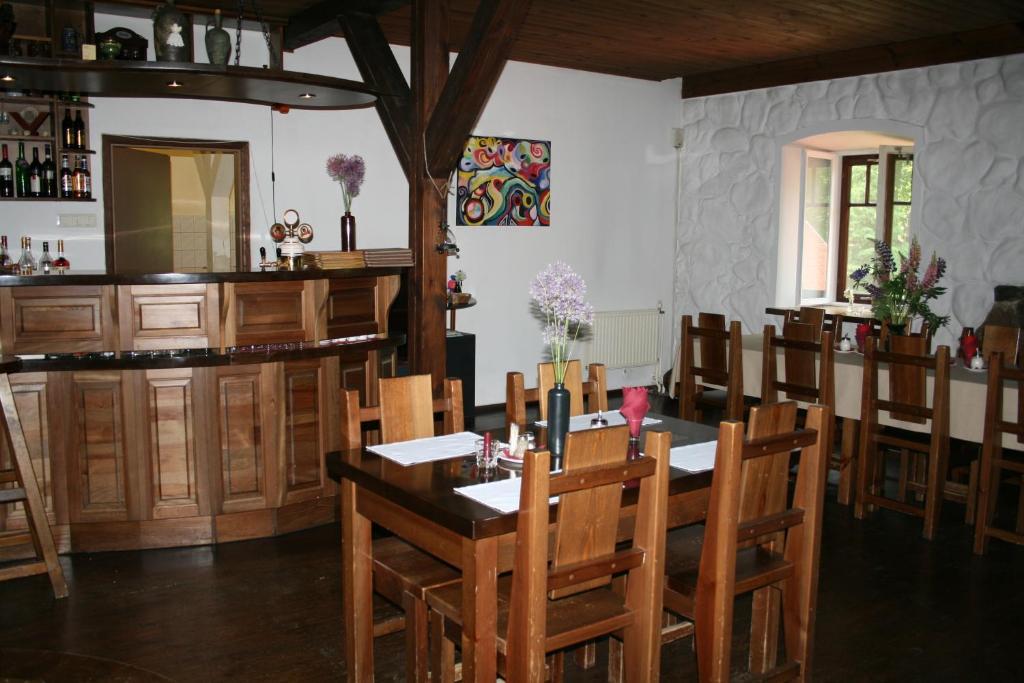 Park Hotel Bruzis Smiltene Εξωτερικό φωτογραφία